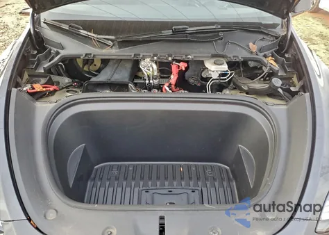 2024 Tesla Model Y from USA, damaged, VIN 7SAYGDEE9RF983580